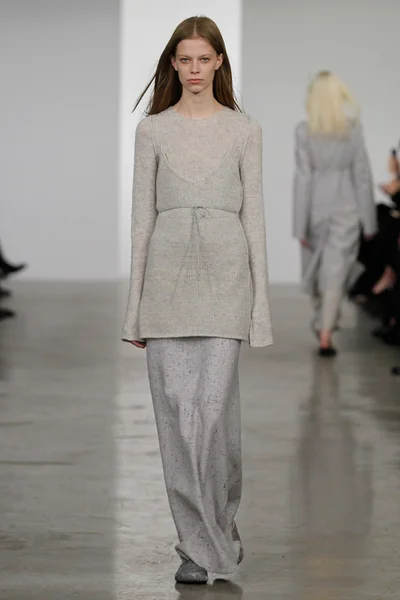 Look 2